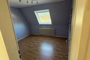 Charmantes Zweifamilienhaus mit großem Grundstück in Bad Salzdetfurth – Die vollständige Adresse der Immobilie erhältst du vom Anbieter., 31162 Bad Salzdetfurth – Vorschaubild 14
