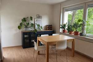 Lebendig wohnen in Erlangen: 2,5-Zimmer-Wohnung im Stadtteil Süd – Breslauer Straße 20, 91058 Sebaldus, Erlangen – Vorschaubild 2