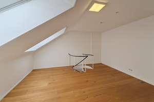 Lichtdurchflutete Maisonette-Wohnung mit vielseitiger Nutzung, 2 Balkonen & Garage – Die vollständige Adresse der Immobilie erhältst du vom Anbieter., 70619 Sillenbuch (Ortsteil), Stuttgart – Vorschaubild 8