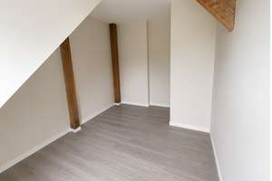 Gemütliche 3-Zimmer-Wohnung (100m²) mit Wohnküche und tollem Ausblick – Die vollständige Adresse der Immobilie erhältst du vom Anbieter., 34117 Süd, Kassel – Vorschaubild 1