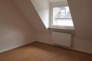 Wuppertal-Barmen: Kompakte 2-Zimmer-Wohnung im Dachgeschoss – Die vollständige Adresse der Immobilie erhältst du vom Anbieter., 42283 Barmen, Wuppertal – Vorschaubild 7