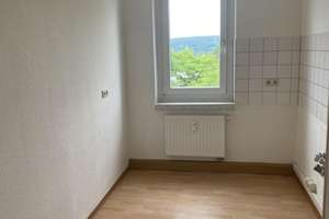 3 Raum-Wohnung in ländlicher Gegend – Theo-Neubauer-Straße 30, 36433 Bad Salzungen – Vorschaubild 10