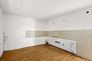 3-Parteienhaus mit XXL-Garage – inkl. Sanierungsangebot & Förderübersicht – Die vollständige Adresse der Immobilie erhältst du vom Anbieter., 93089 Aufhausen – Vorschaubild 23