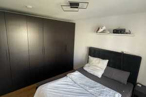 Neuwertige 2-Zimmer-Wohnung mit Süd-Balkon und Einbauküche  – München – Vorschaubild 3