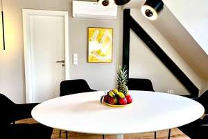 Möbliertes Penthouse Citylage Friedrichstadt, Parkett, 2 Schlafzimmer mit Klimaanlage – Oberbilker Allee, 39, 40215 Friedrichstadt, Düsseldorf – Vorschaubild 6