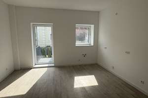Modern, großzügig  und  im Erdgeschoss: 4-Zimmer-Maisonette-Wohnung im Herzen von Moers – Die vollständige Adresse der Immobilie erhältst du vom Anbieter., 47441 Mitte, Moers – Vorschaubild 2