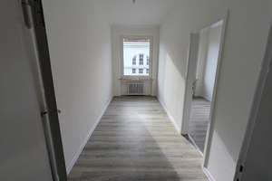 Moderne 3,5-Zimmer-Wohnung in Geestemünde perfekt für Pärchen oder die kleine Familie - 120 m² – Hohenstaufenstraße 42, 27570 Geestemünde, Bremerhaven – Vorschaubild 9