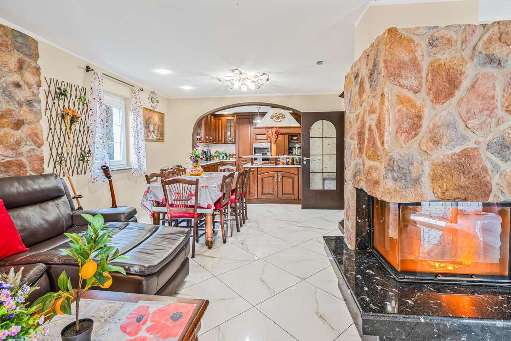 Immobilie in Murg - Einzigartige Chance: Moderne Traumvilla im Bieterverfahren - Bild 0