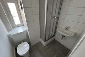 Schnell sein! Frisch renoviert und mit Balkon! – Otto-Richter-Straße 31, 39116 Sudenburg, Magdeburg – Vorschaubild 3