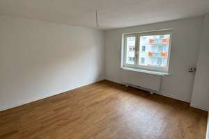 Zweizimmer-Wohnung im 2. Stock mit Gartenmitbenutzung und Keller in Hannover – An der Oberen Marsch 5, 30419 Stöcken, Hannover – Vorschaubild 12