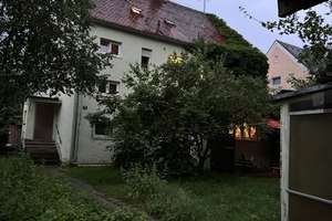 Sanierungsbedürf. 3-FHS + Genehm. zum Anbau einer zus. Wohneinheit - 600m2 – Seilerbrücklstraße 14, 85354 Freising – Vorschaubild 1