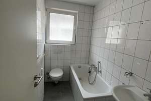 Helle & frisch renovierte Wohnung in ruhiger Lage – zum Wohlfühlen! – Zieglerstr. 0, 47058 Duissern, Duisburg – Vorschaubild 9