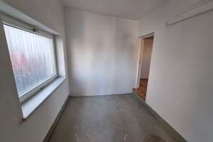 Einziehen ohne Renovierungsaufwand-Lichtdurchflutetes Einfamilienhaus in sehr guter Altdorf-Wohnlage – Die vollständige Adresse der Immobilie erhältst du vom Anbieter., 90518 Altdorf bei Nürnberg – Vorschaubild 25
