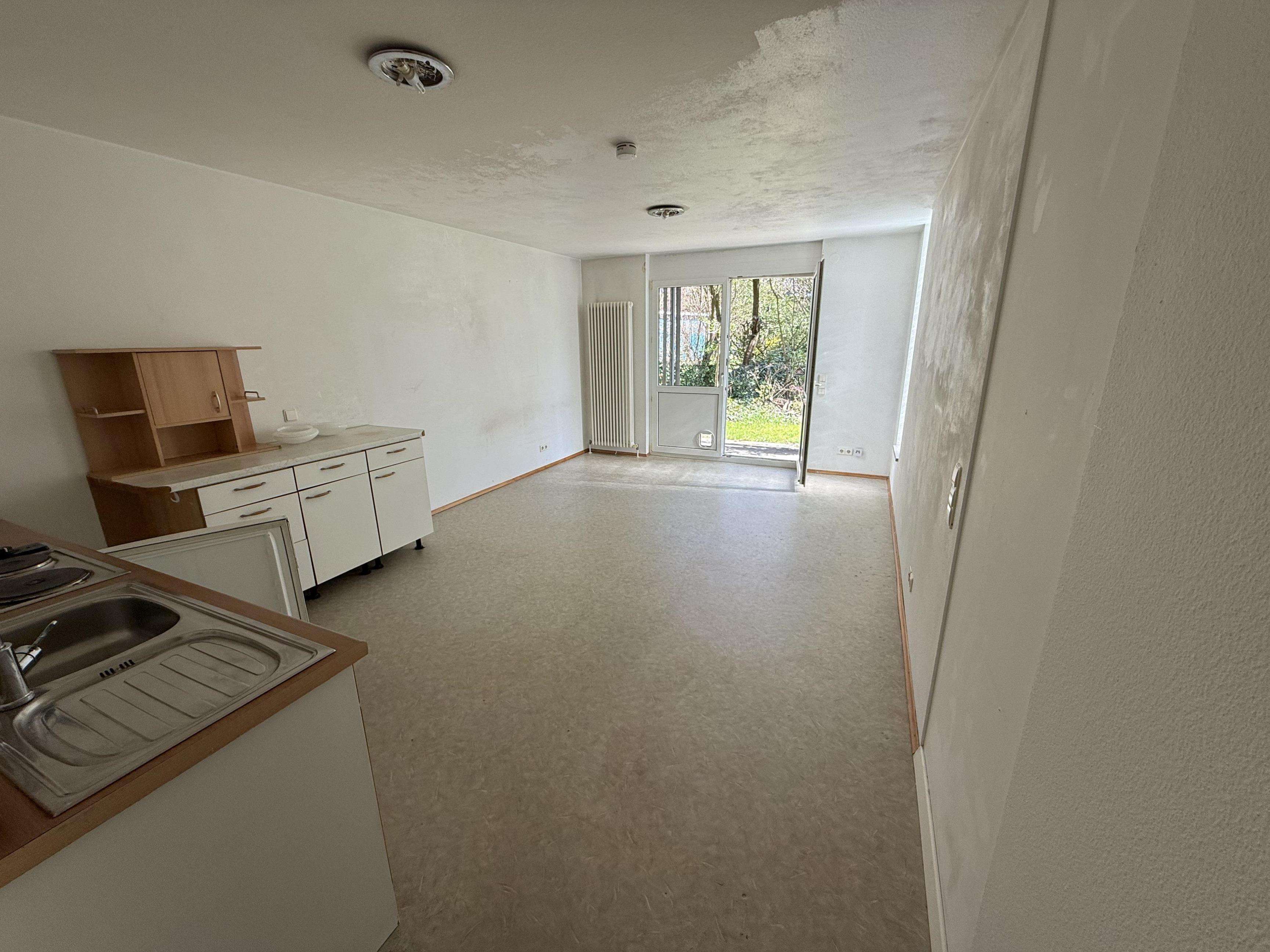 KN-Paradies: 1-Zimmer EG-Wohnung mit Terrasse (Ost/Südost), Keller zzgl. TG-Stellplatz - bezugsfrei, Konstanz Kreis – Bild 4