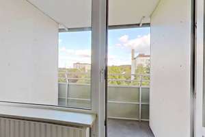 Ihr kompakter Rückzugsort – 1-Zimmer-Wohnung mit Balkon & Einbauküche – Ernst-Barlach-Str. 2, 24768 Rendsburg – Vorschaubild 2