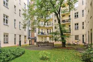 bezugsfreie 144m² Altbauwohnung, liebevoll saniert, 1.OG, Balkon, Keller, zentraler Lage Wilmersdorf – Die vollständige Adresse der Immobilie erhältst du vom Anbieter., 10713 Wilmersdorf, Berlin – Vorschaubild 27