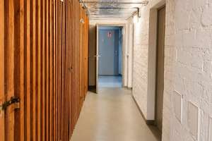 Stilvolle 3-Zimmer-Wohnung mit Balkon in begehrter Lage von Düsseldorf-Oberkassel – Die vollständige Adresse der Immobilie erhältst du vom Anbieter., 40545 Oberkassel, Düsseldorf – Vorschaubild 13