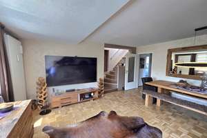 Charmante 5-Zimmer Maisonette-Wohnung im 2. OG in Essen-Burgaltendorf – Die vollständige Adresse der Immobilie erhältst du vom Anbieter., 45289 Burgaltendorf, Essen – Vorschaubild 2
