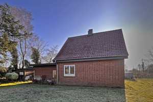 Einfamilienhaus in den Feldern – Erdgeschoss entkernt, Obergeschoss und Dachgeschoss kernsaniert – Segeberg (Kreis) – Vorschaubild 3