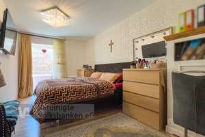 Tolle 4-Zimmerwohnung mit Balkon in gutem Zustand – Die vollständige Adresse der Immobilie erhältst du vom Anbieter., 72762 Reutlingen-Mitte, Reutlingen – Vorschaubild 8