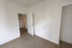 Charmante, frisch modernisierte 3-Zimmer-Altbauwohnung in Köln-Nippes – ruhig und zentral – Weseler Strasse 1-3, 50733 Nippes (Ortsteil), Köln – Vorschaubild 12