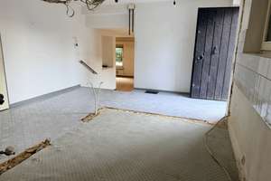 Viel Platz zum Selbstgestalten: EG-Wohnung mit Privat-Eingang & Terrasse – Oberer Pustenberg 2a, 45239 Heidhausen, Essen – Vorschaubild 15