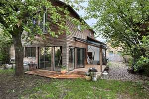 Einzigartiges und wunderschönes Einfamilienhaus mit Garten