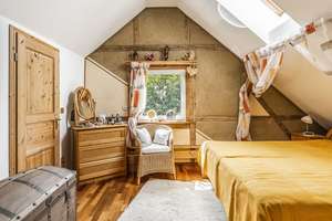 Ankommen, abschalten, zuhause sein – mit Pool, Garten und viel Privatsphäre!
Charmantes Zuhause i – Die vollständige Adresse der Immobilie erhältst du vom Anbieter., 13591 Staaken, Berlin – Vorschaubild 7