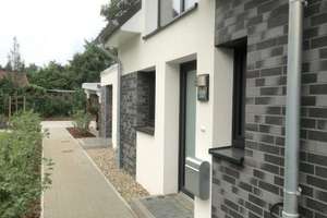 *** NEU - Hochwertiges und voll ausgestattetes Endreihenhaus mit eig. Garten in top Lage ***