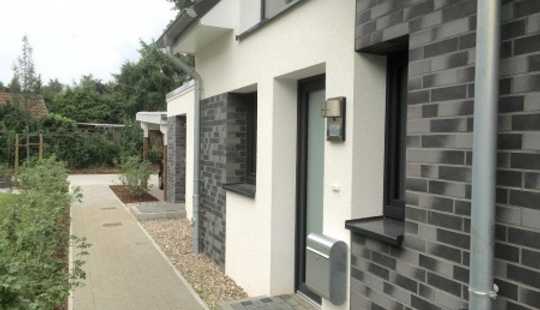 Bild von *** NEU - Hochwertiges und voll ausgestattetes Endreihenhaus mit eig. Garten in top Lage ***