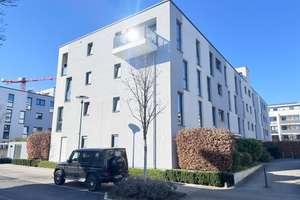 Köln – Kalk • Stilvolle 5-Zimmer-Wohnung mit Balkon, zwei Bädern und TG-Stellplatz