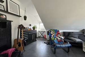 Dachgeschosswohnung mit vielen Extras im Grünen – Die vollständige Adresse der Immobilie erhältst du vom Anbieter., 70499 Weilimdorf (Ortsteil), Stuttgart – Vorschaubild 3