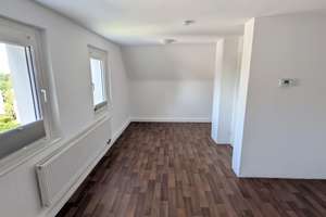 Wohnen mit Charakter: 3-Zimmer-Wohnung in Bochum – Knappenstraße 22, 44799 Wiemelhausen, Bochum – Vorschaubild 3