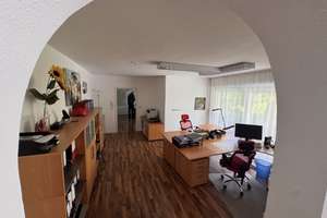 Stilvolle Maisonettewohnung  mit Büro auf 3 Ebenen – Zu dem Karmeitern 16, 45145 Frohnhausen, Essen – Vorschaubild 9