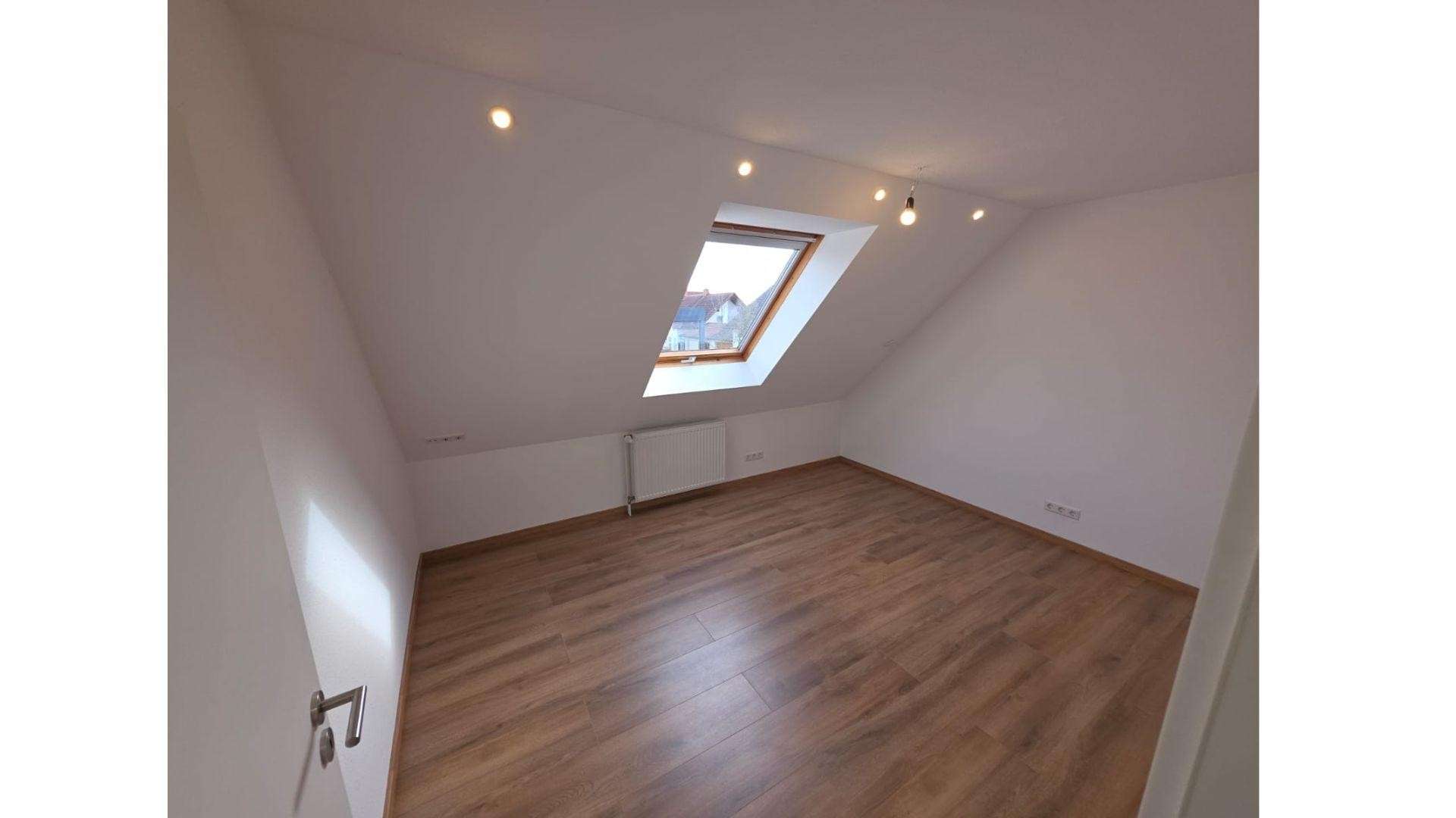 Immobilie in Offenbach an der Queich - Wohngefühl 95m²: Sanierte Maisonette | EBK | 2 Stellplätze | 125kWh | 950€ Mietwert! - Bild 13