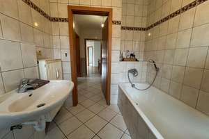 Ihr neues Zuhause: Helle 3,5-Zimmer-Wohnung mit Garage in Duisburg-Wehofen – Fahrner Str. 268, 47169 Wehofen, Duisburg – Vorschaubild 21