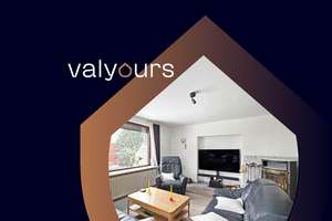 Zweifamilienhaus mit Vollkeller in begehrter Lage