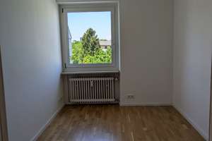 Helle 4-Zimmer-Eigentumswohnung mit Südbalkon in München-Berg am Laim – Halserspitzstraße 12, 81673 Josephsburg, München – Vorschaubild 6