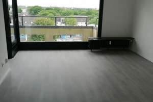 Modernisierte Wohnung mit Balkon im Musikerviertel