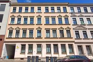 Schöne und renovierte 3-Zimmer-Wohnung mit Balkon in Altlindenau – Uhland Straße 14, 4177 Leipzig – Vorschaubild 1