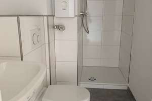 ***SINGLES /STUDENTEN AUFGEPASST - TOLLE 1 ZIMMER WOHNUNG MIT EINBAUKÜCHE*** – Hauptstr. 43, 40597 Benrath, Düsseldorf – Vorschaubild 3