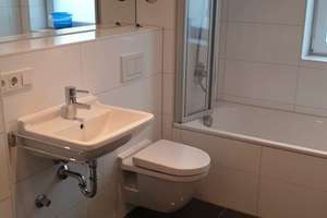 Schöne 3-Zimmer Wohnung mit Balkon! – 93055 Ostenviertel, Regensburg – Vorschaubild 4