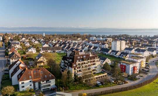 Höchster Wohnkomfort mit grenzenloser Aussicht - Exklusives Penthouse in Friedrichshafen