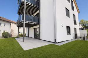 Zum Verkauf: exklusive Erdgeschosswohnung mit großer Terrasse und Garten – 79114 Betzenhausen-Bischofslinde, Freiburg im Breisgau – Vorschaubild 2