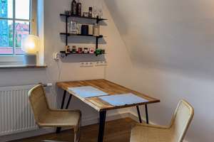Vollmöblierte Altbauwohnung in Toplage – All-Inclusive & Zentral – Die vollständige Adresse der Immobilie erhältst du vom Anbieter., 85049 Mitte, Ingolstadt – Vorschaubild 13