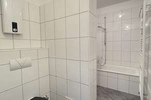 HELLE 2 ZI WOHNUNG MIT 2 BALKONEN - IN UNTERRATH – Bielefelder Str. 9, 40468 Unterrath, Düsseldorf – Vorschaubild 6