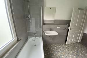 Sanierte Altbauwohnung in zentraler Lage – Die vollständige Adresse der Immobilie erhältst du vom Anbieter., 72764 Reutlingen-Mitte, Reutlingen – Vorschaubild 15