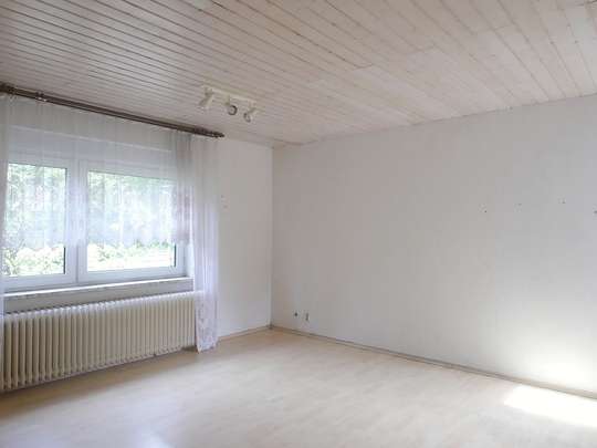 Bungalow mit Einliegerwohnung, Ausbaureserve und großem Garten in Rudow - Bild 18