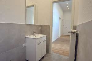 Erstbezug nach Kernsanierung – hochwertige 3-Zimmer-Wohnung mit Dachterrasse in Königswinter – Bahnhofstraße 24, 53639 Königswinter – Vorschaubild 11