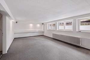 Großzügiges Einfamilienhaus, Garten & Wellnessbereich – viel Platz für die ganze Familie – Die vollständige Adresse der Immobilie erhältst du vom Anbieter., 22559 Rissen, Hamburg – Vorschaubild 17